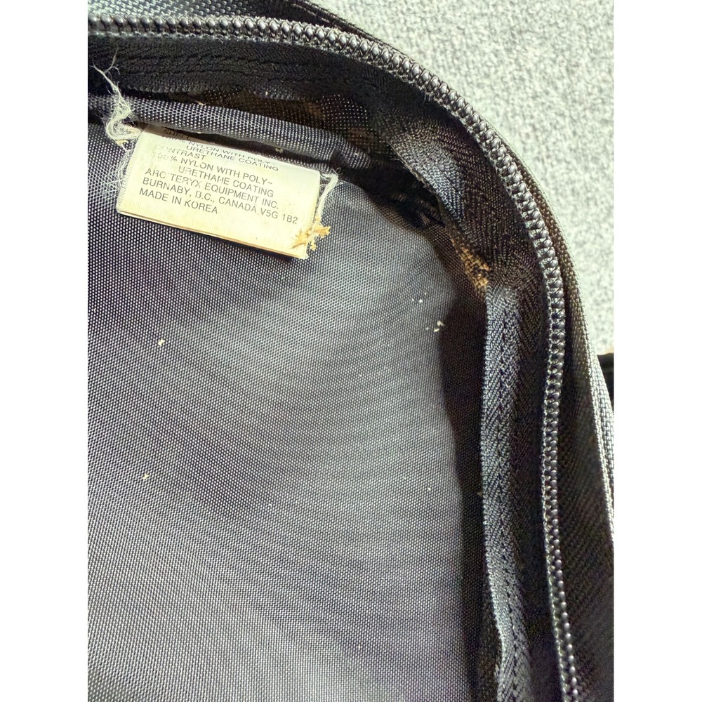 Arc'teryx Volt Backpack Vintage Grey Blue Hiking Daypack Made in Korea SKU 31 - Picture 5 of 13